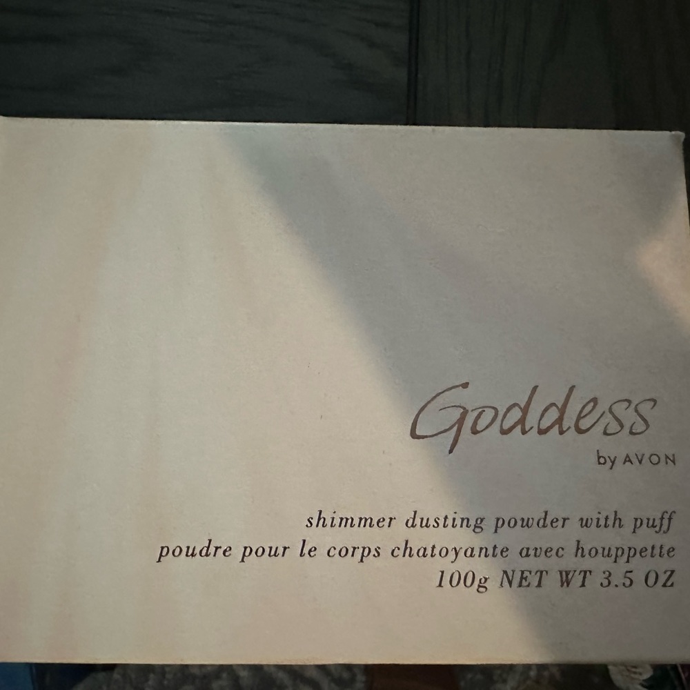 New Avon Goddess Dusting Talc Powder With Puff 3.5oz new old stock